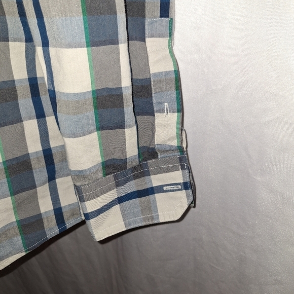 Wrangler small plaid button-down shirt size small - Picture 5 of 6